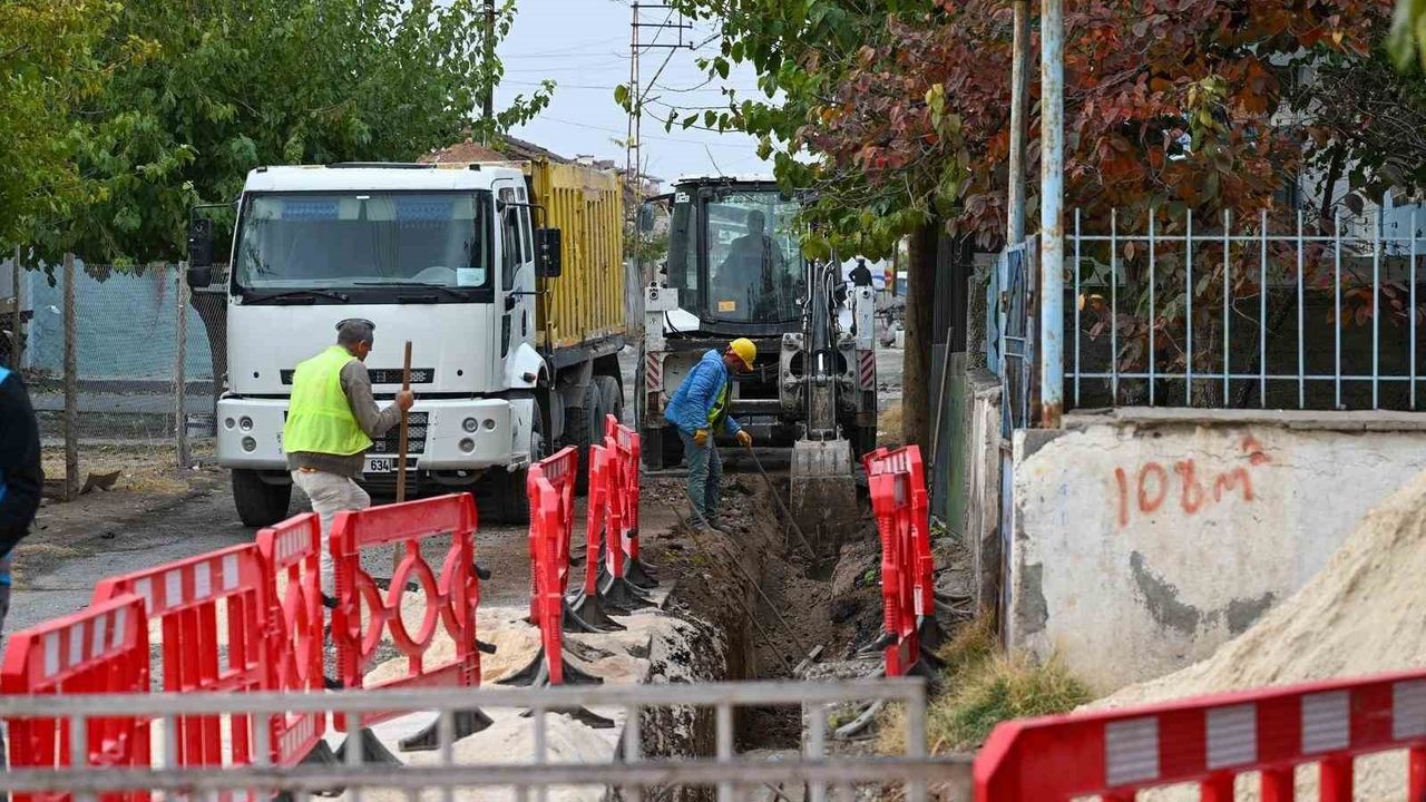 Malatya'nın Altyapı Yenileme Çalışmaları Hızla Devam Ediyor