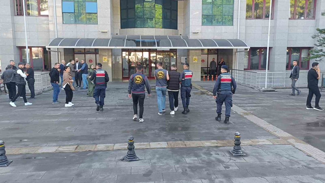 Manavgat'ta Eski Çalışan 1 Milyon TL'lik Hırsızlık Olayına Karıştı