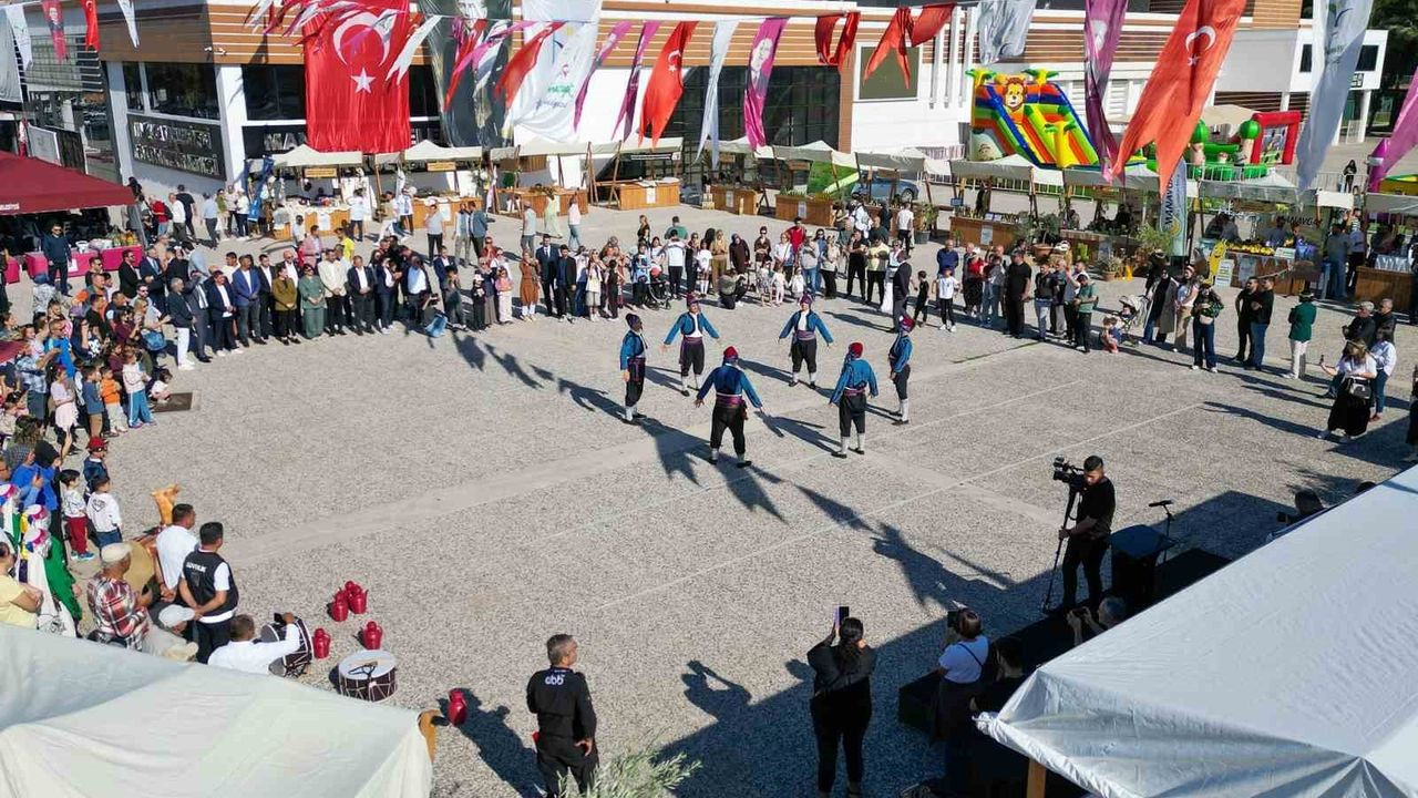 Manavgat'ta Zeytin ve Zeytinyağı Festivali Başladı