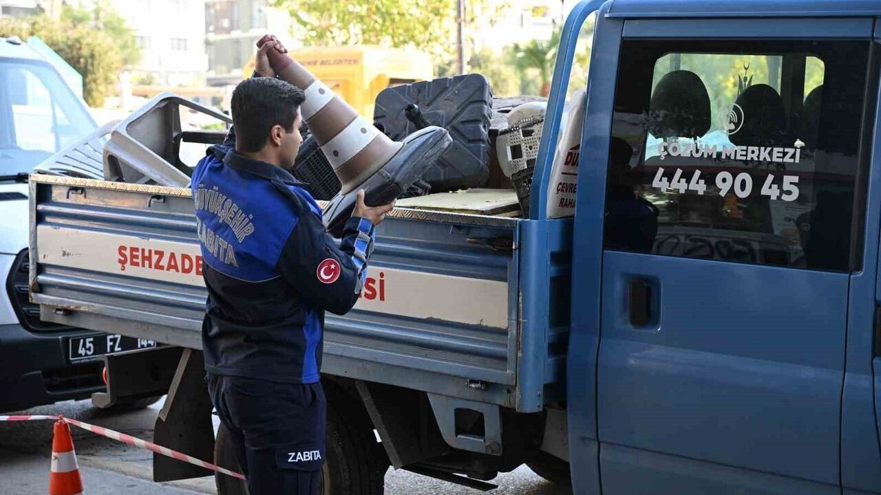 Manisa’da Kaldırımlar Yeniden Peşin Başlıyor