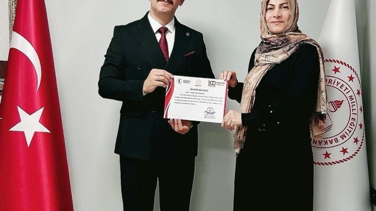 Manisa'da Öğretmenler ve Veliler Arası Yarışma Düzenlendi