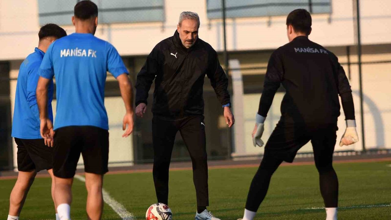 Manisa FK, Mustafa Dalcı ile Yeni Döneme Başladı