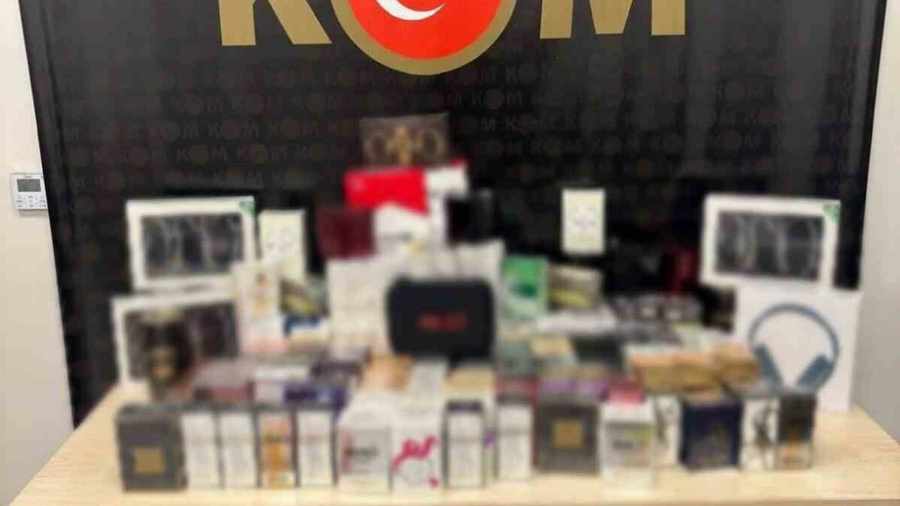 Mardin'de Kaçak Sigara Operasyonu: 2.290 Paket Ele Geçirildi