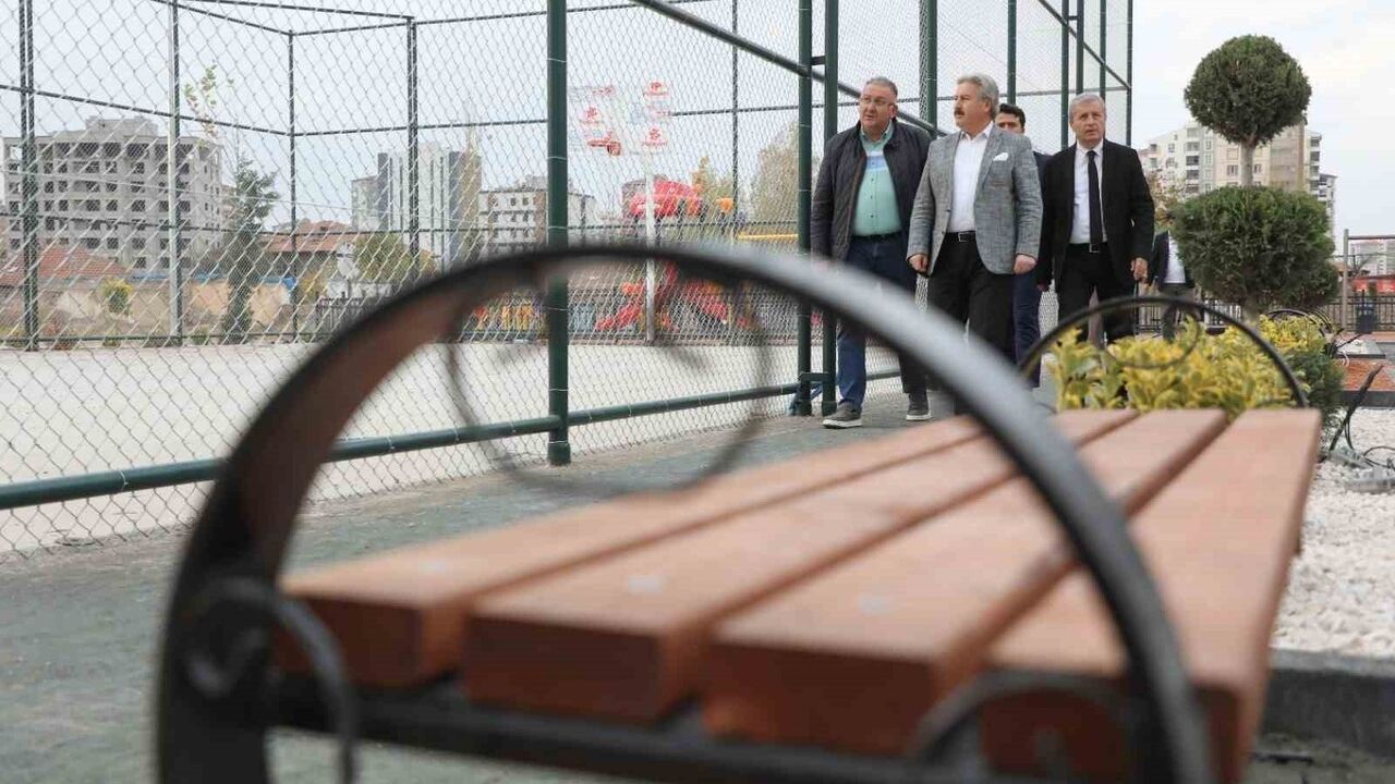 Melikgazi Belediyesi'nden Yıldırım Beyazıt'a Yeni Parklar