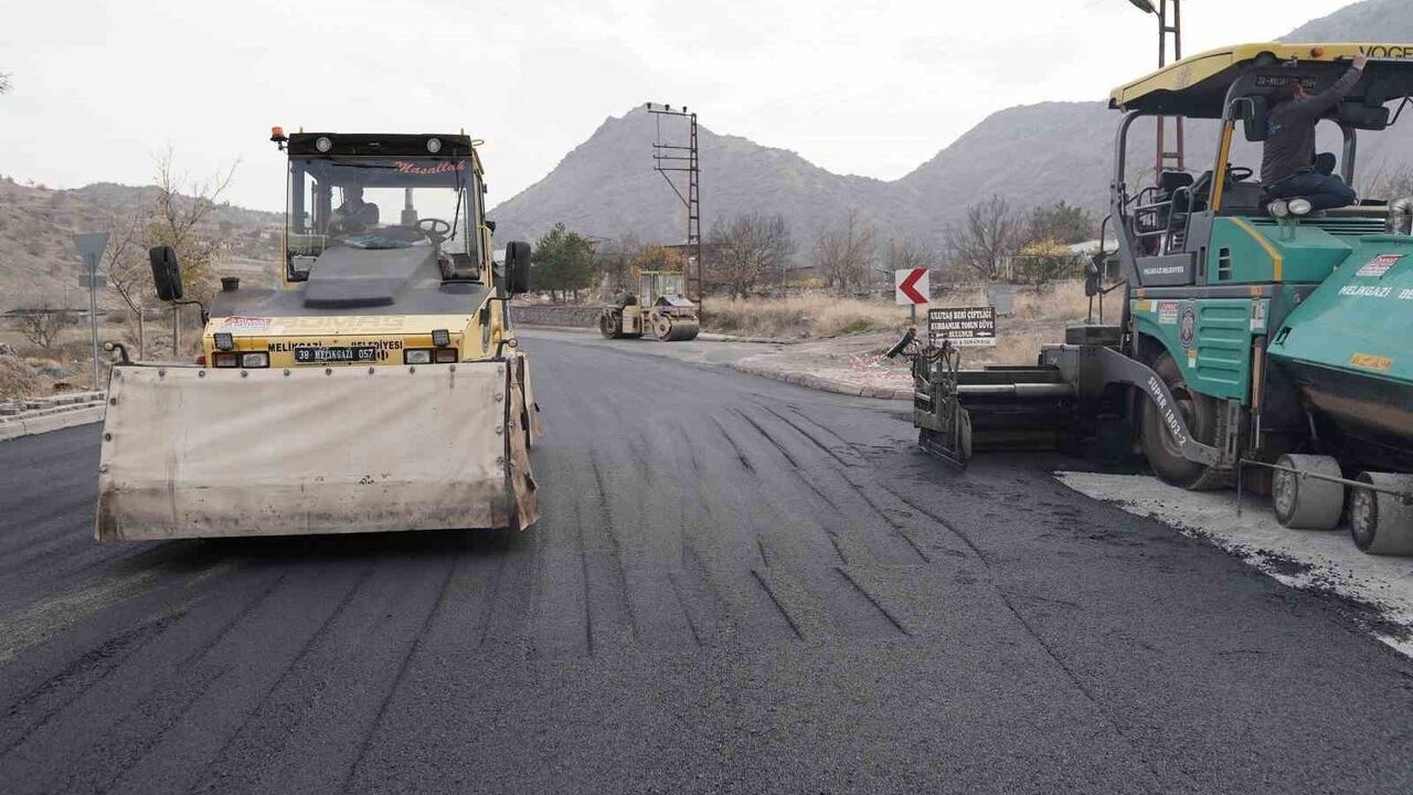 Melikgazi'de Ulaşım Ağı Güçleniyor