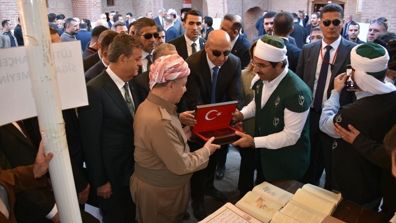 Mesut Barzani Cizre'de Tarihi Mekanları Ziyaret Etti