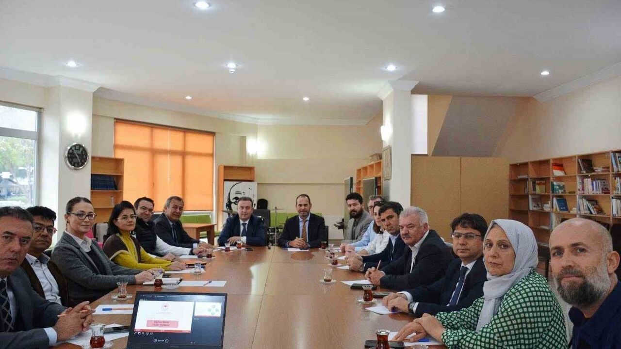 Milas Veteriner Fakültesi Danışma Kurulu Toplantısı Yapıldı