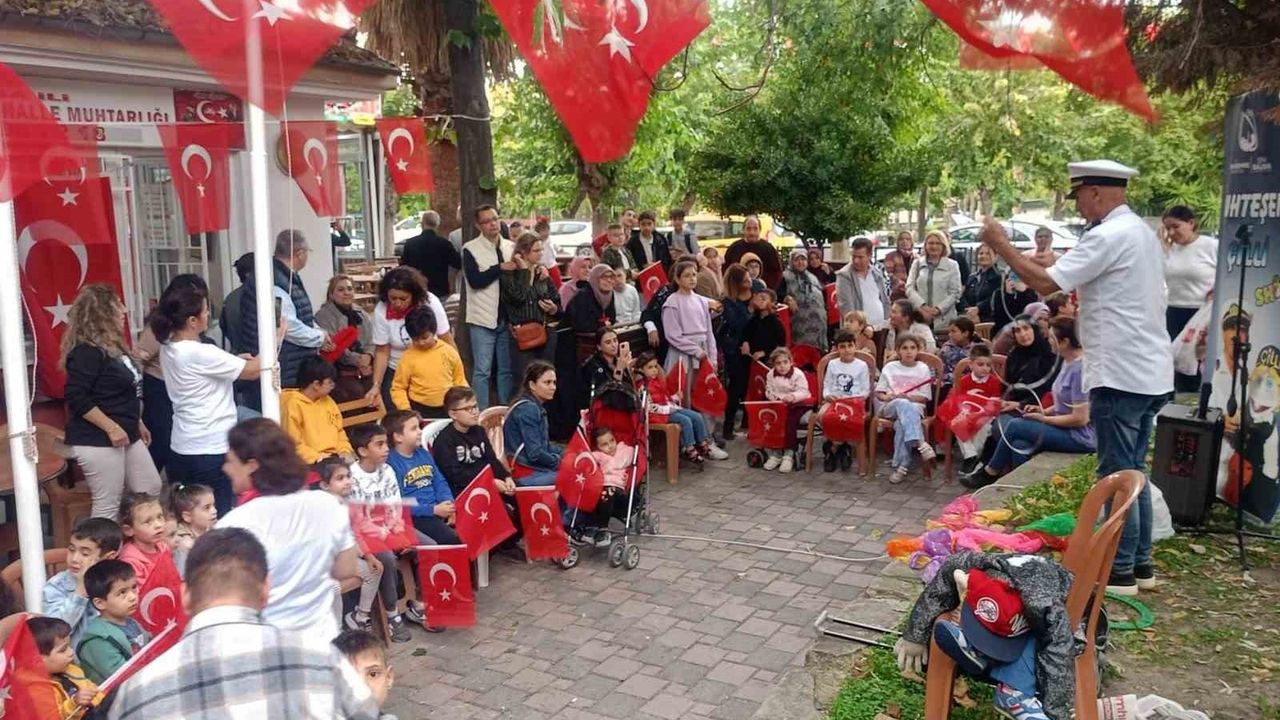Miniklere Kültür Şöleni: Kukla Gösterisi ve Sihirbazlık Performansı