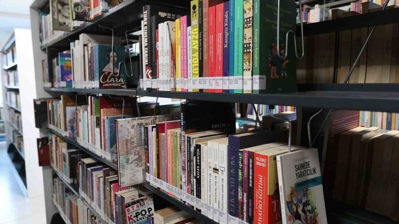 Muğla Büyükşehir Belediyesi'nden Kitap Bağış Kampanyası