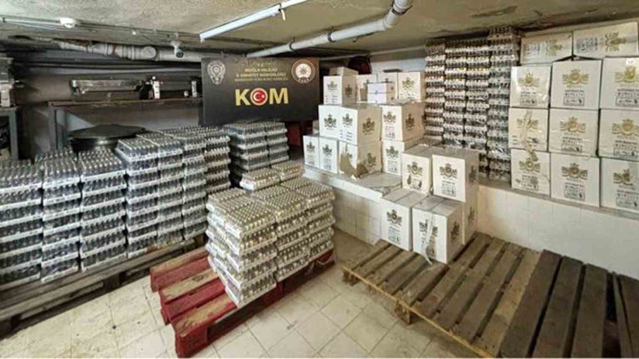 Muğla'da Gümrük Kaçağı Alkol Operasyonu