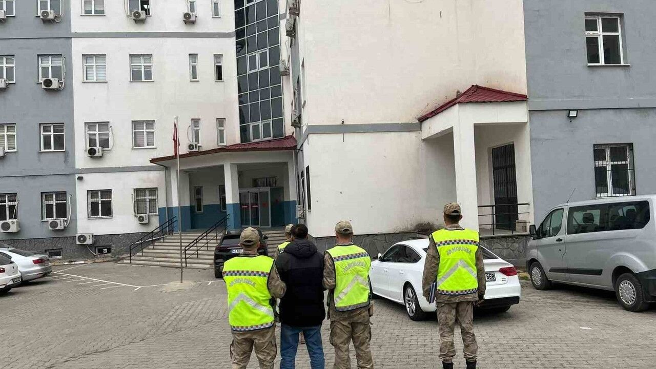 Muş'ta Aranan Hükümlü Jandarma Tarafından Yakalandı