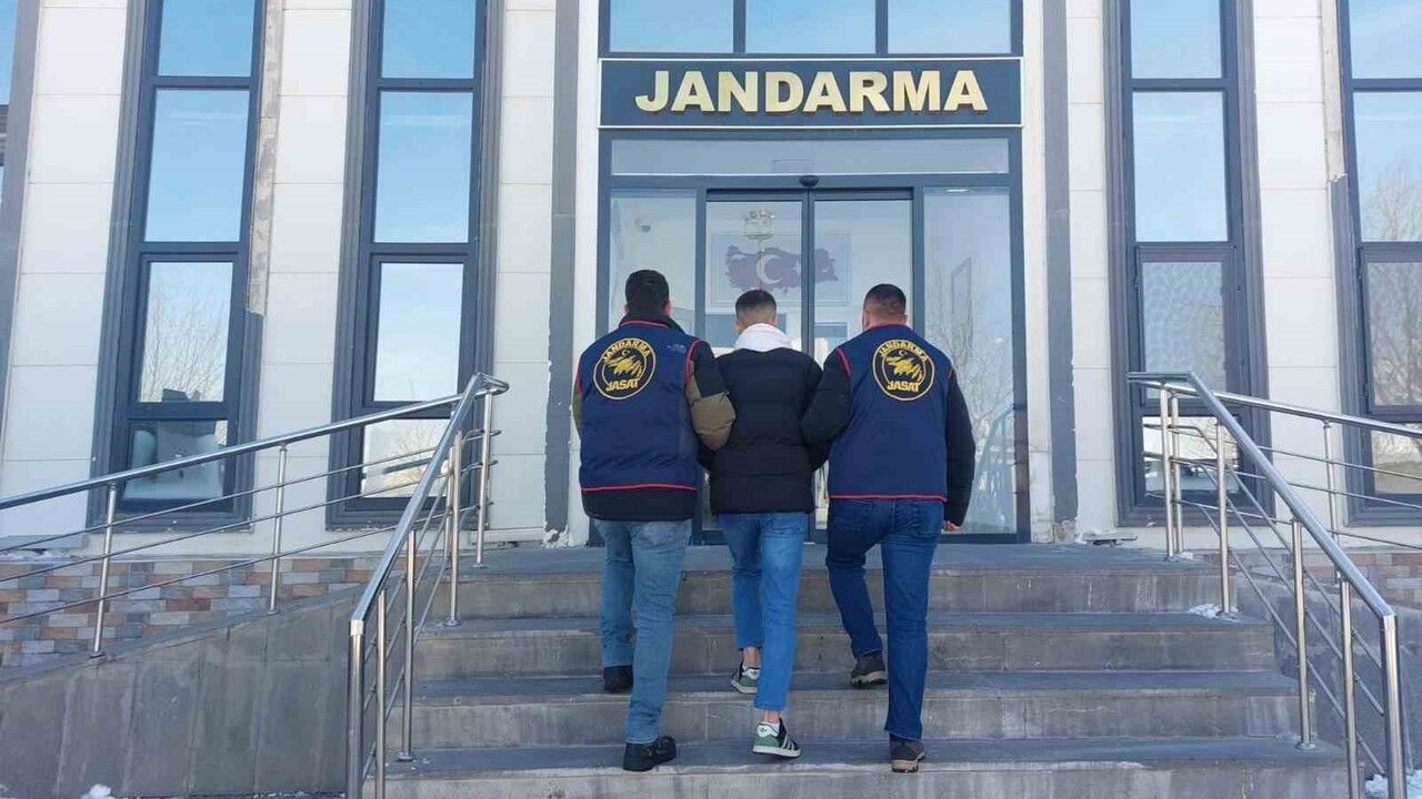 Muş’ta Hapis Cezasıyla Aranan Şahıs Yakalandı