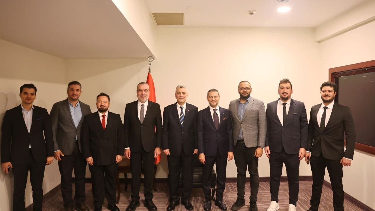 MÜSİAD Antalya, Ticaret Bakanı ile Projelerini Paylaştı