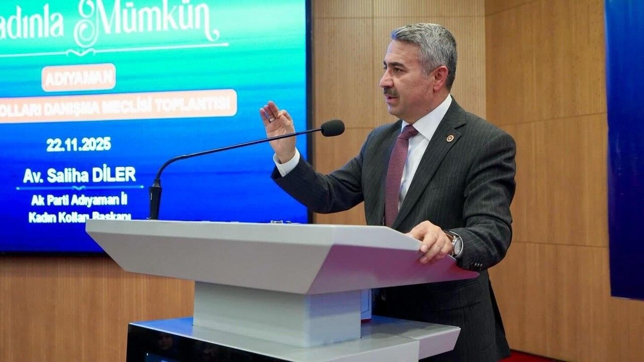 Mustafa Alkayış'tan Kadın Kolları Vurgusu