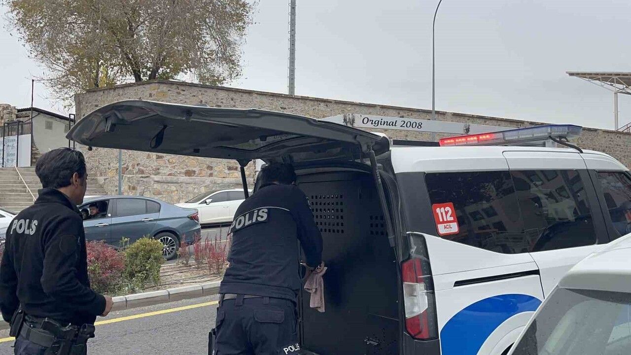 Nevşehir'de Adliye Önünde Pompalı Tüfekle Bekleyen Koca Yakalandı