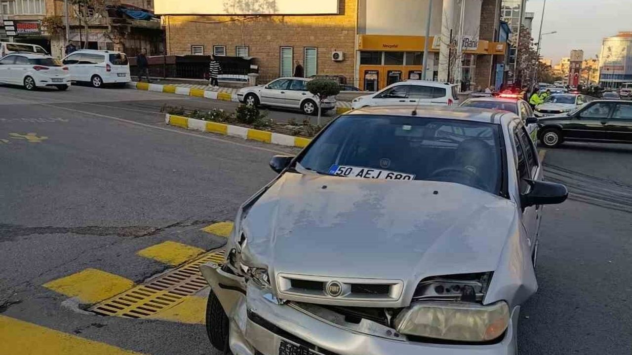 Nevşehir'de Trafik Kazası: Kaldırımdaki Yaya Ağır Yaralandı