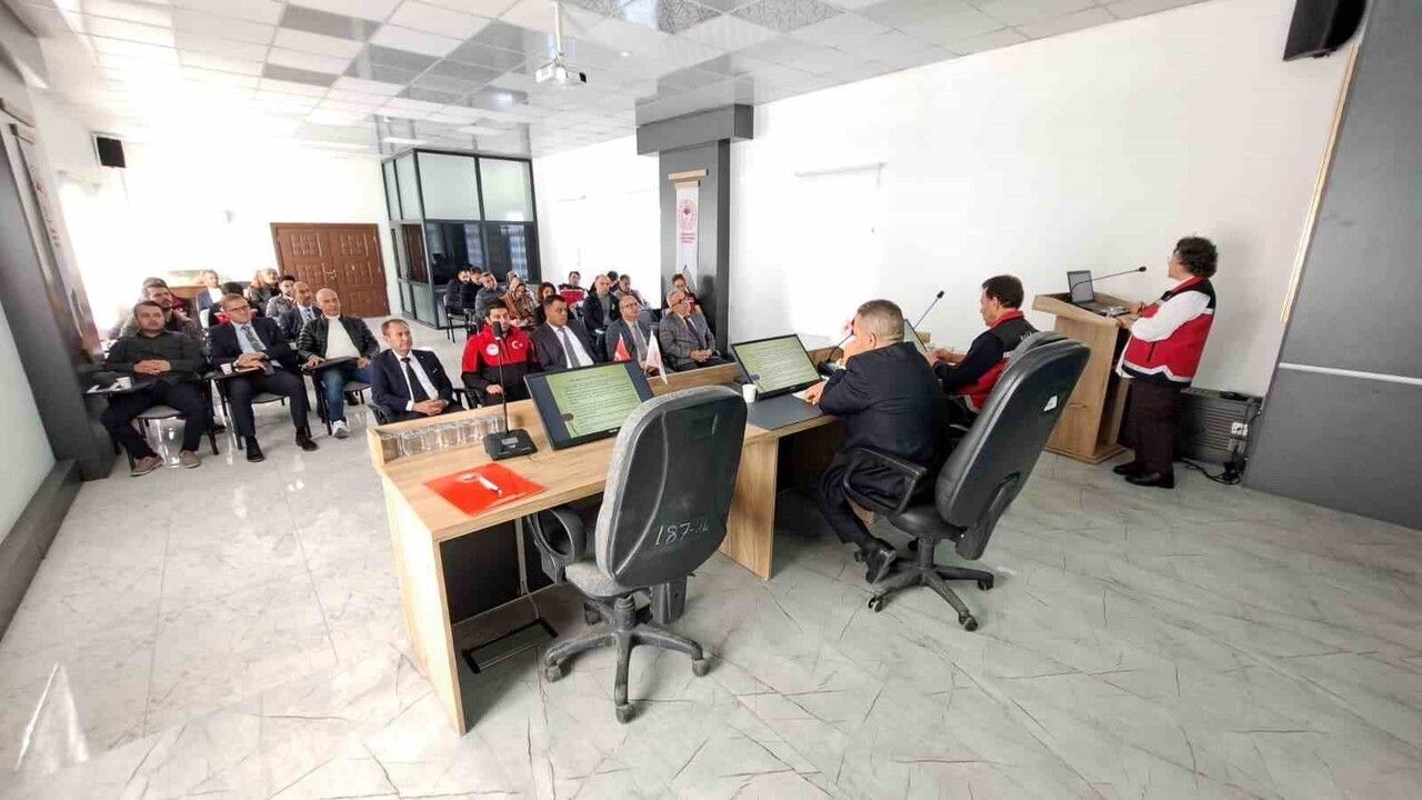 Niğde'de Tarımsal Kuraklık İçin Değerlendirme Toplantısı