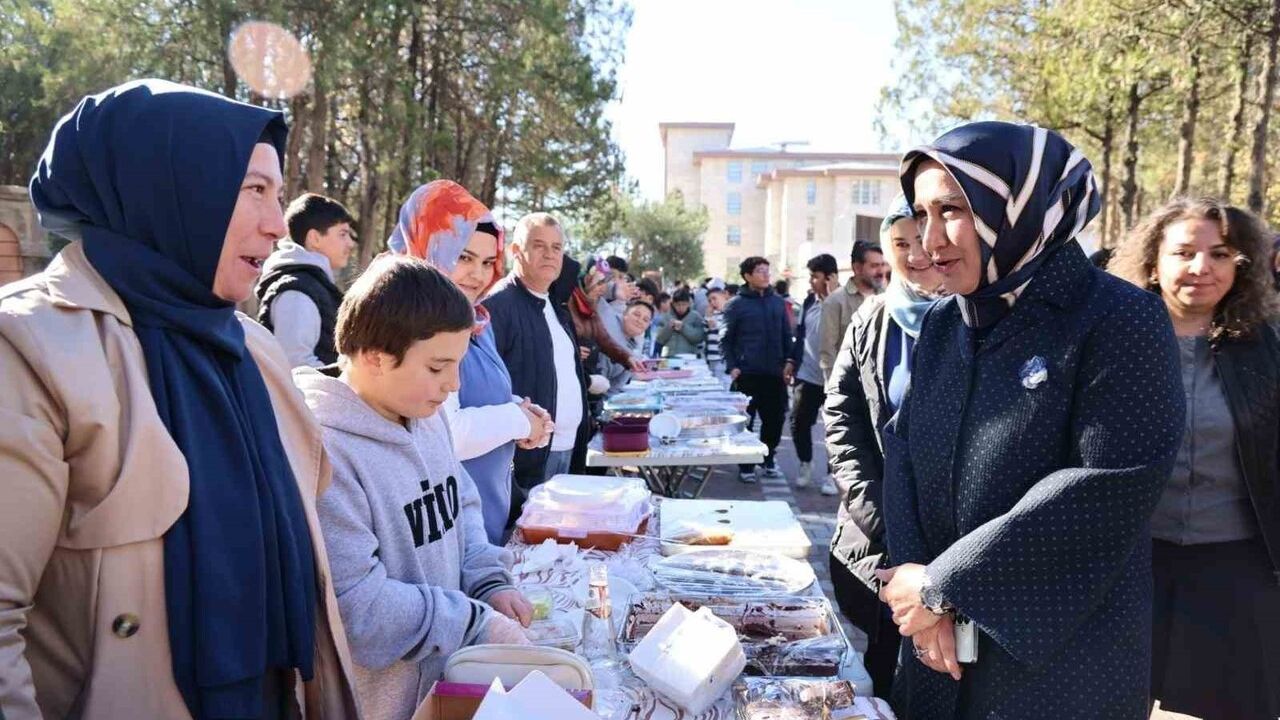 Niğde İmam Hatip Ortaokulu'ndan Filistin'e Destek