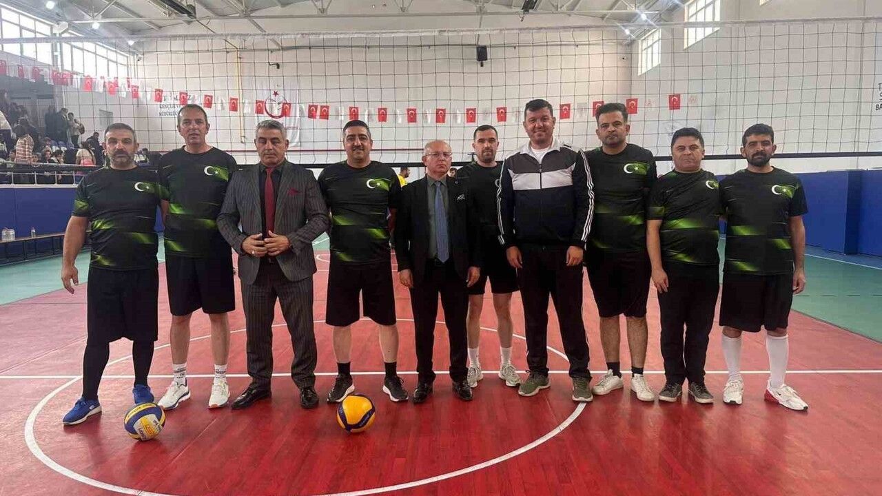 Öğretmenler Günü Voleybol Turnuvası Sonuçlandı