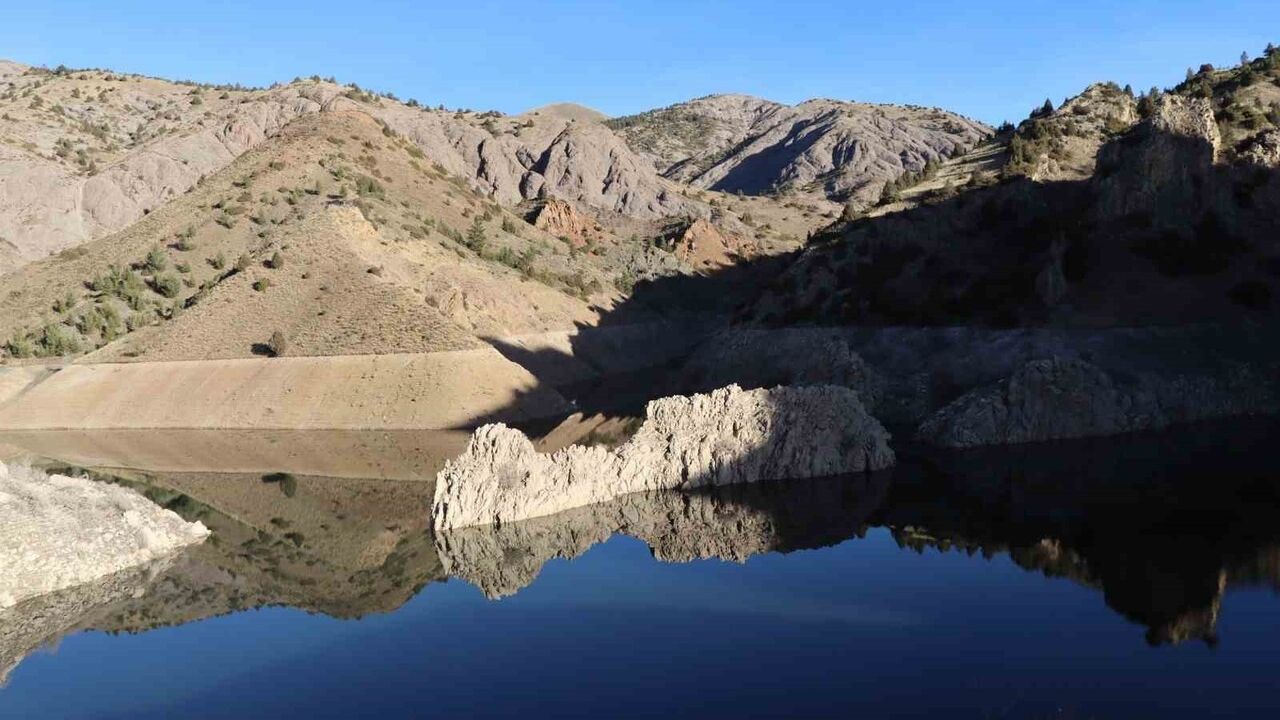 Oltu'da Sivridere Sulama Barajı ile Tarım Alanları Suya Kavuşacak