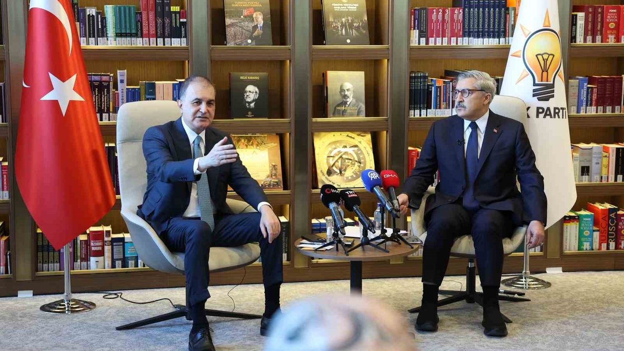 Ömer Çelik'ten Siyasi Partilere Eleştiri