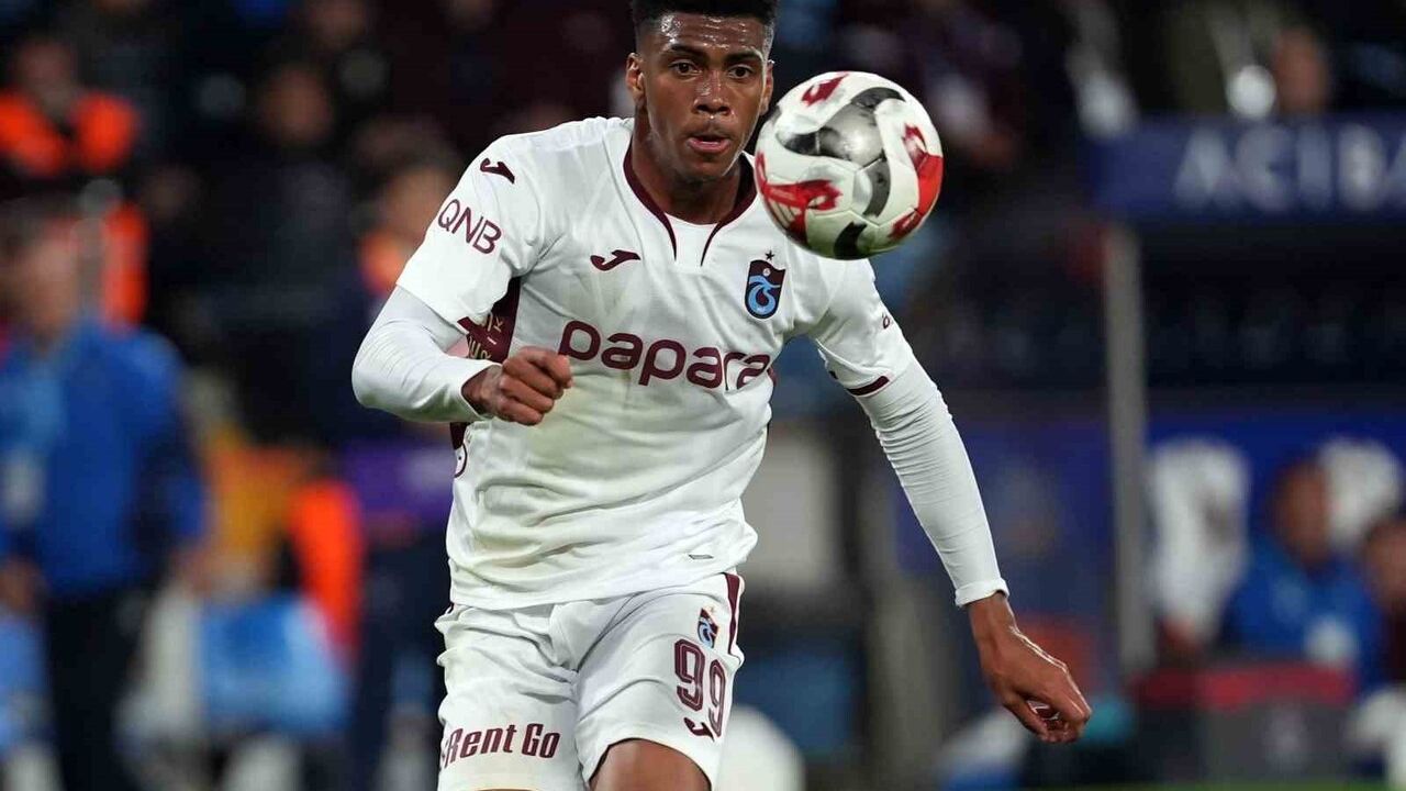 Önemli Mücadele: RAMS Başakşehir 2-1 Trabzonspor (İlk Yarı)