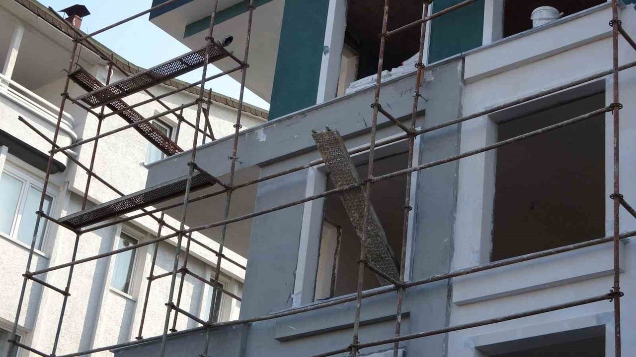 Ordu'da İnşaat İşçisinin Düşmesi Sonucu Yaralanma Olayı