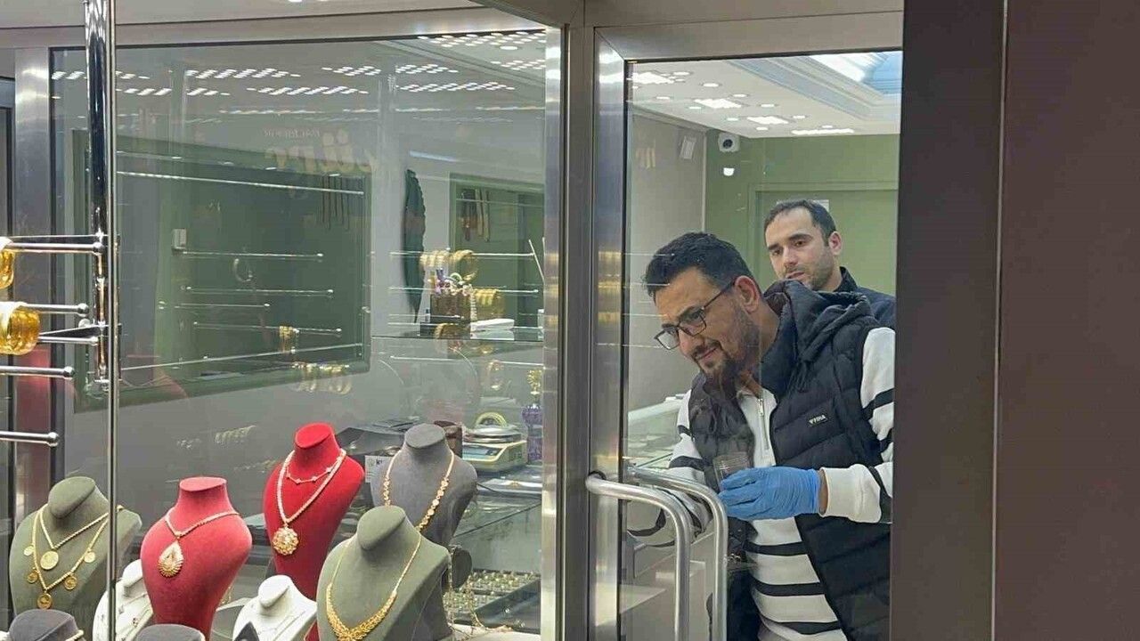 Ordu'da Kuyumcu Soygunu: 5 Kilo Altın Çalındı