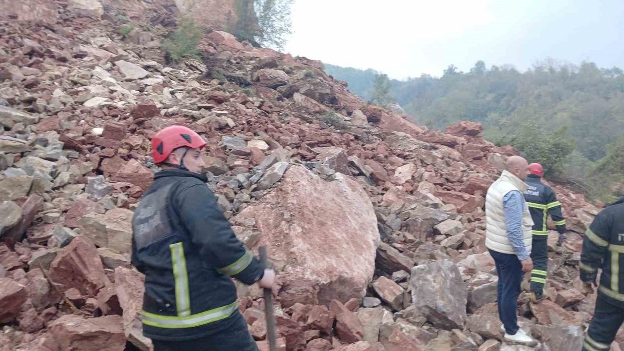 Ordu'da Taş Ocağında Göçük: 2 Kişi Enkaz Altında