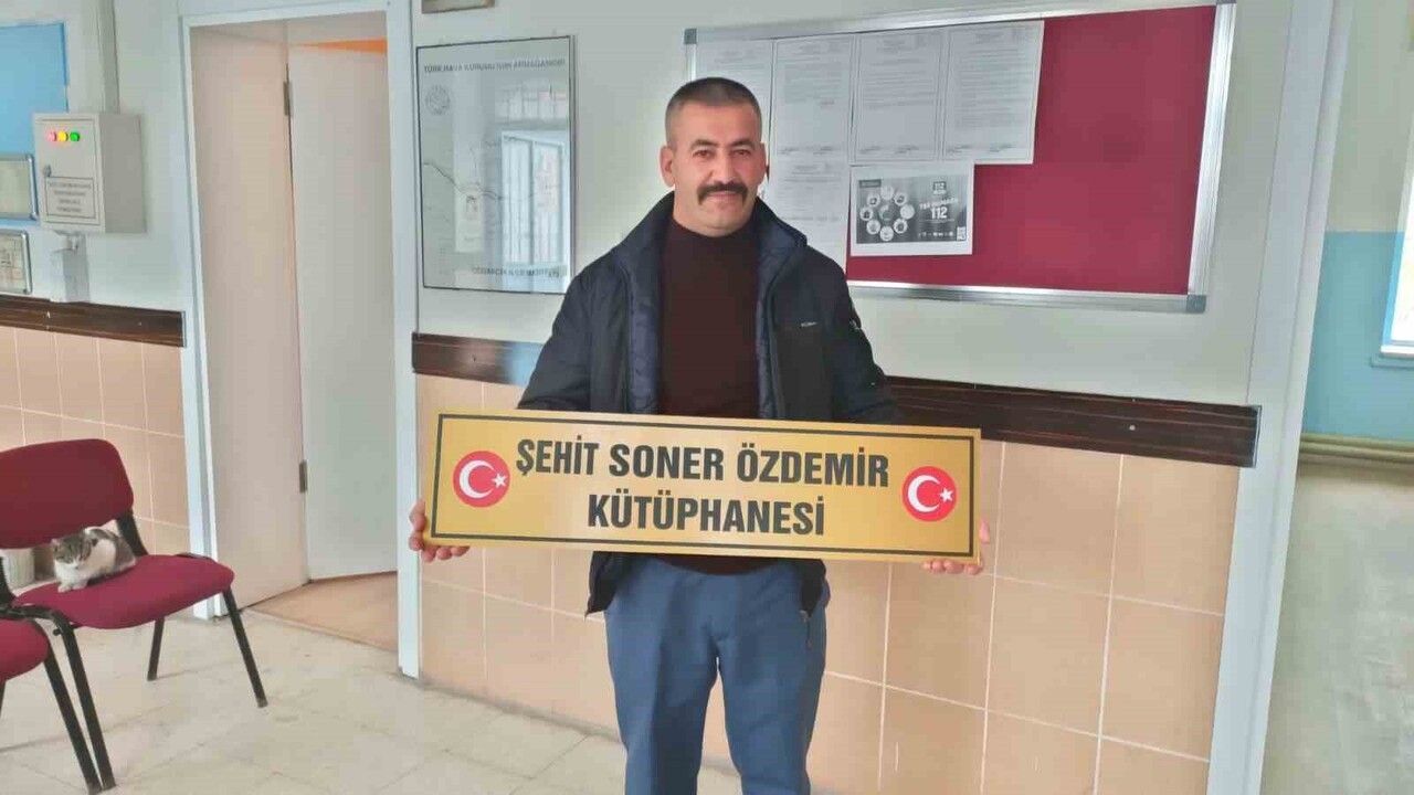 Osmancık'ta Şehitlerin İsimleri Okul Kütüphanelerine Verildi