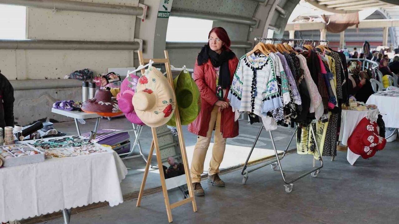 Osmangazi'de Kadın Girişimciler Sokağı ile Kadınların Emekleri Değer Buluyor