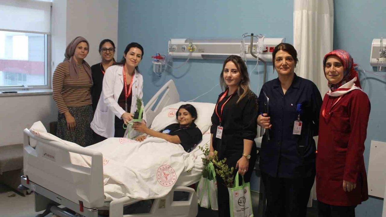 Osmaniye'de 'Her Ç çocuk bir Fidandır' Fidan Dağıtım Etkinliği