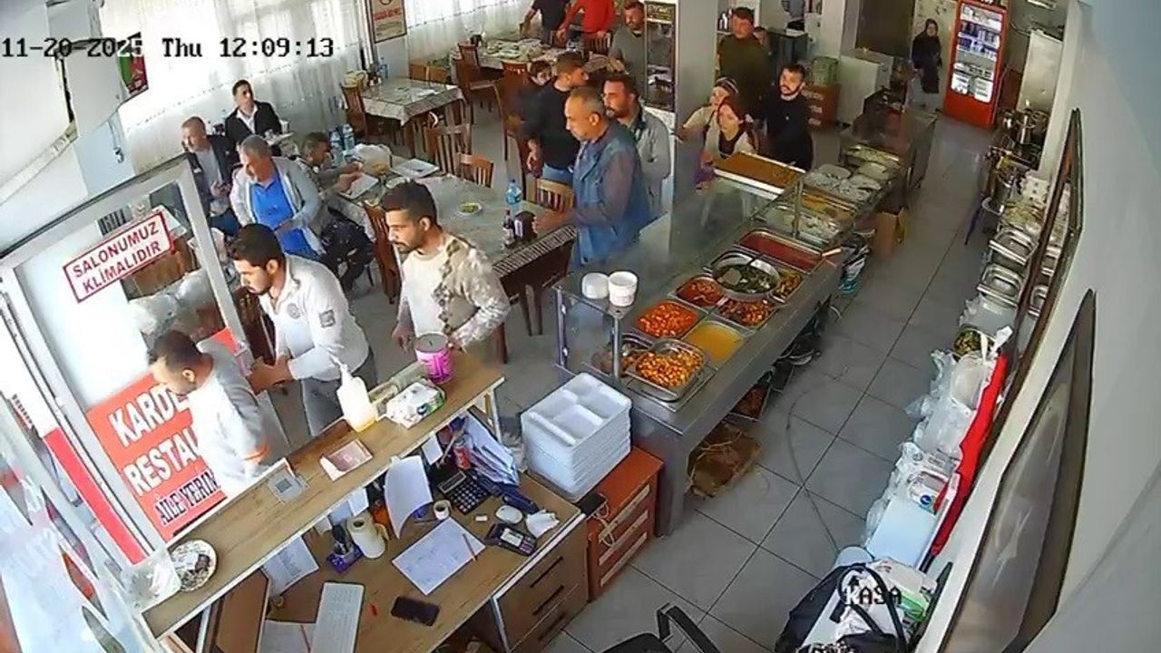 Osmaniye'de Lokantada Deprem Paniği