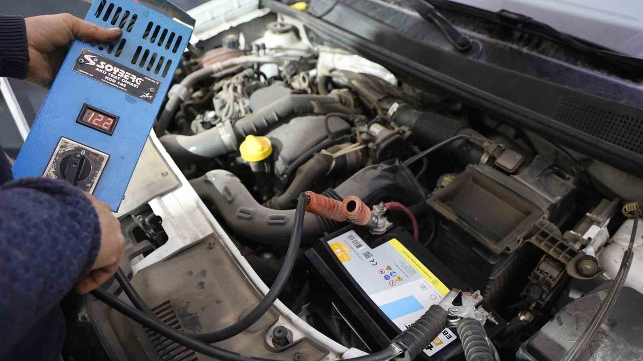 Oto Ustası Uyarıyor: Kış Bakımı İhmal Edilmemeli