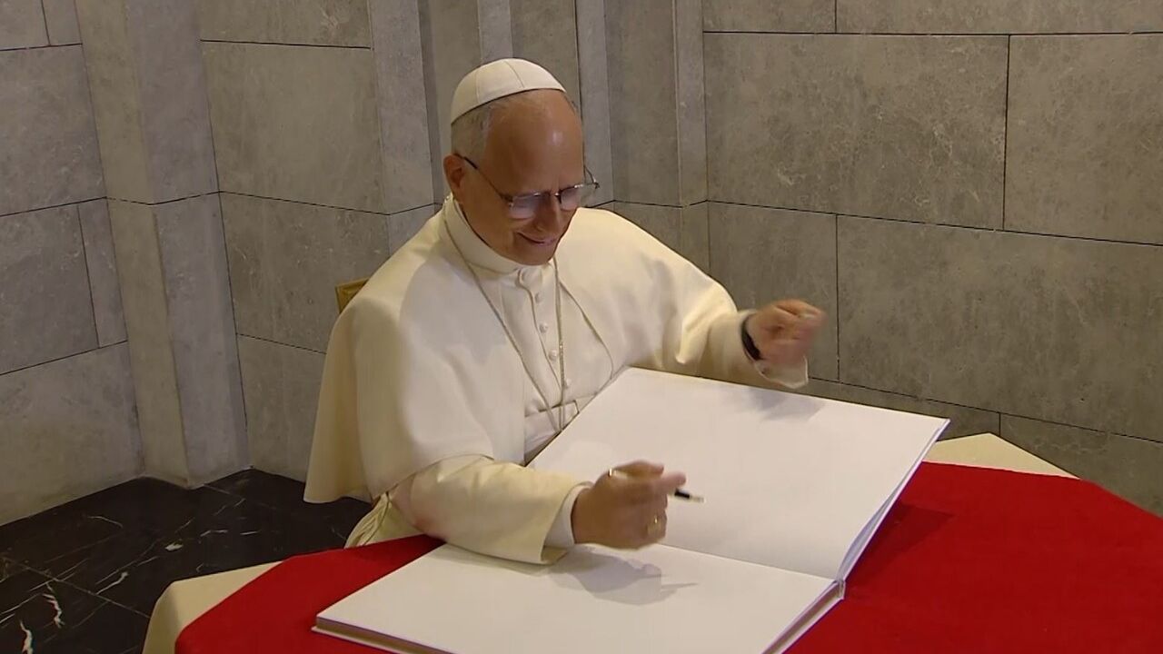 Papa 14. Leo'nun Mor Efrem Kilisesi Ziyareti