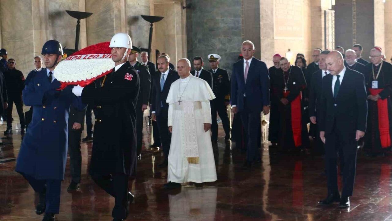 Papa 14. Leo'nun Türkiye Ziyareti Anıtkabir ile Başladı