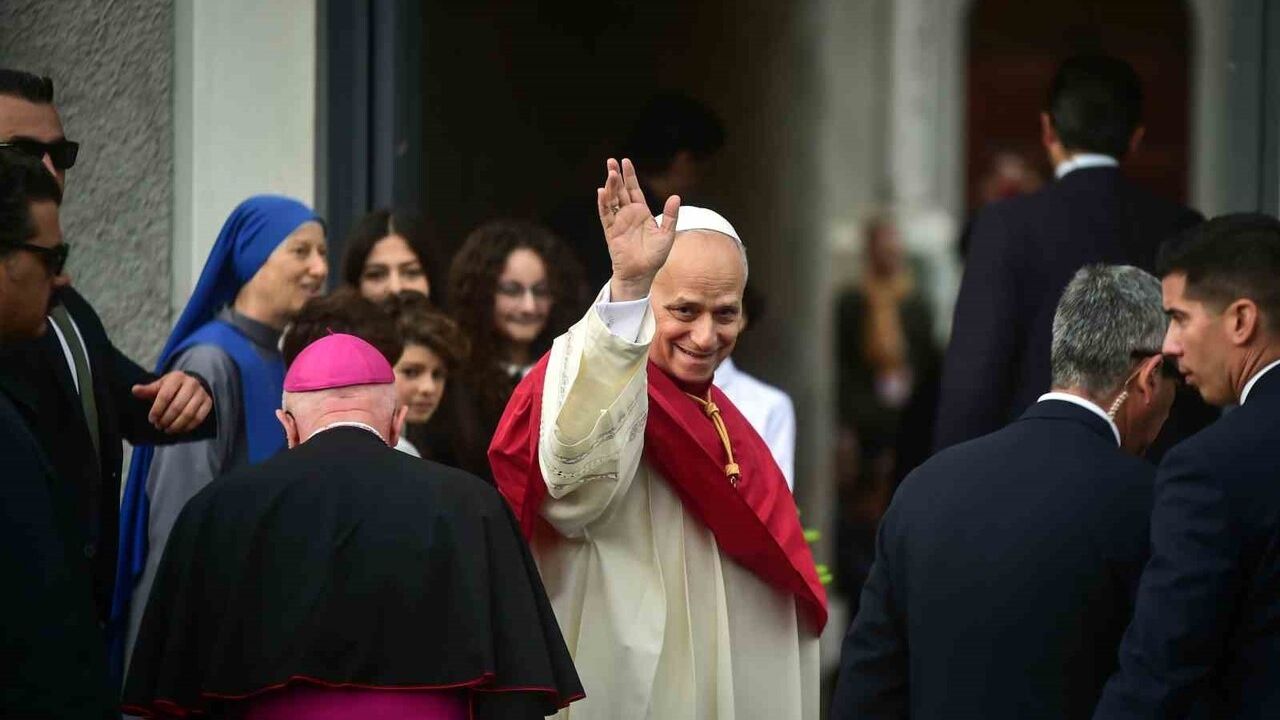 Papa 14. Leo Türkiye'ye Resmi Ziyaret Gerçekleştirdi