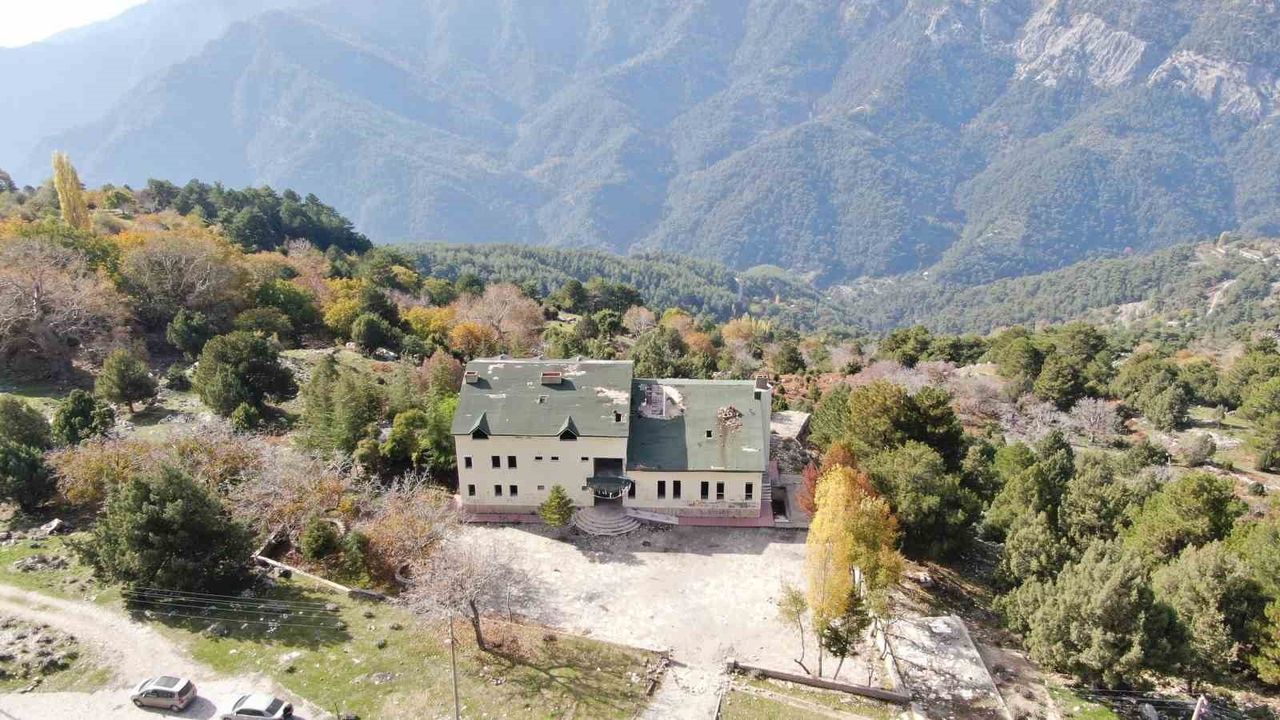 Paşa Yaylası Oteli: Geleceği İçin Yeniden Canlanmayı Bekliyor