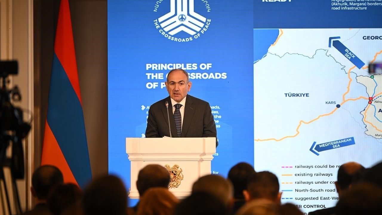 Paşinyan: Türkiye ile Diyalog Süreci Gelişiyor