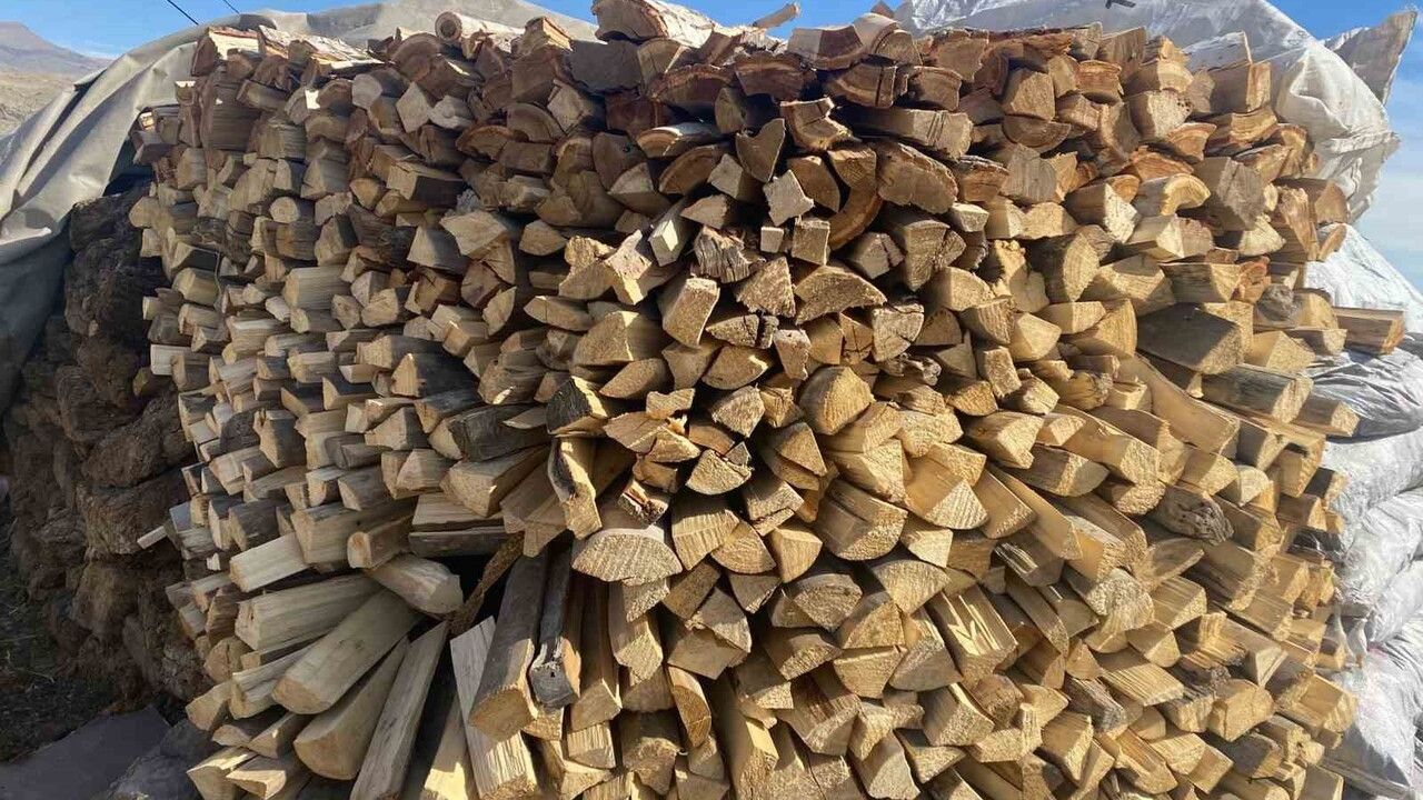 Patnos'ta Kış Hazırlıkları Hız Kazanıyor