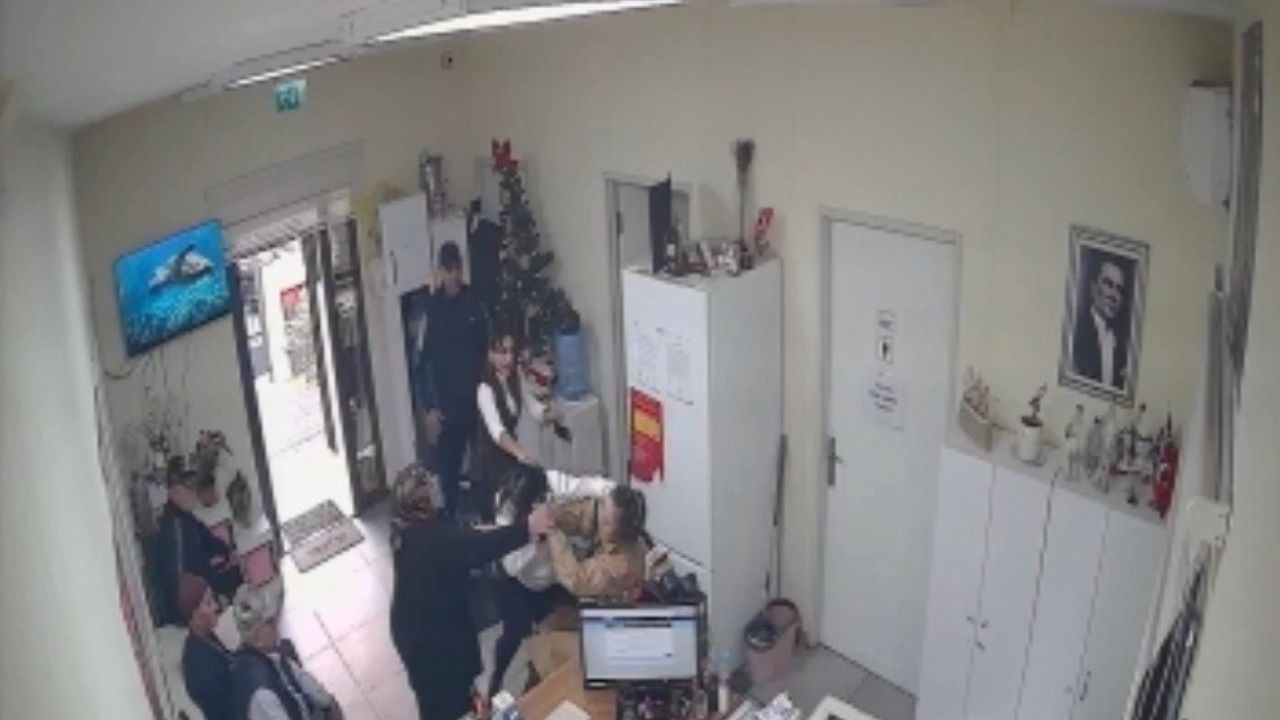 Pendik'te Muhtarlıkta 'Fakirlik Belgesi' Krizi