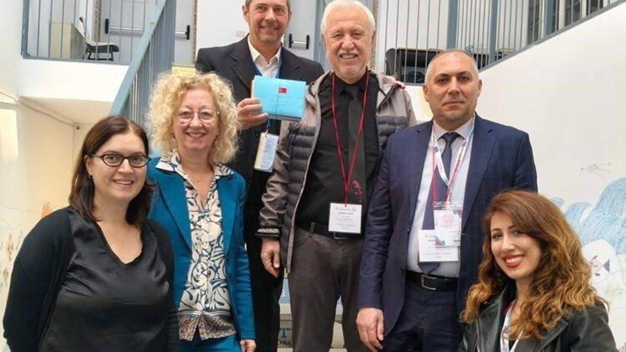 Reşitpaşa İlkokulu, İtalya'da Öğrenci Mektuplarını Paylaştı
