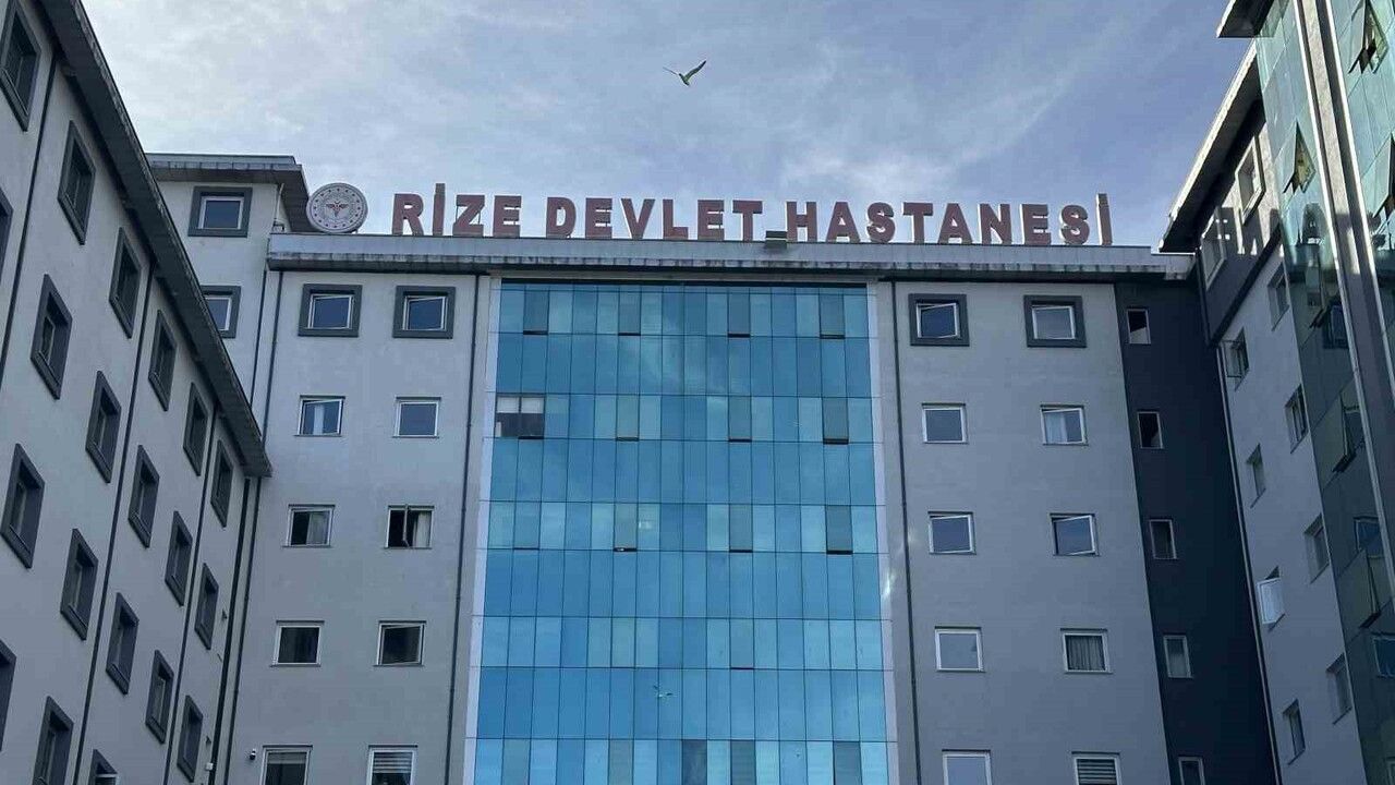 Rize'de Öğrenci Yurdunda Yemek Zehirlenmesi Olayı