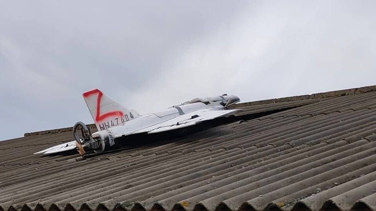 Romanya Ukrayna Sınırına Dron İhlalleri Nedeniyle Savaş Uçakları Gönderdi