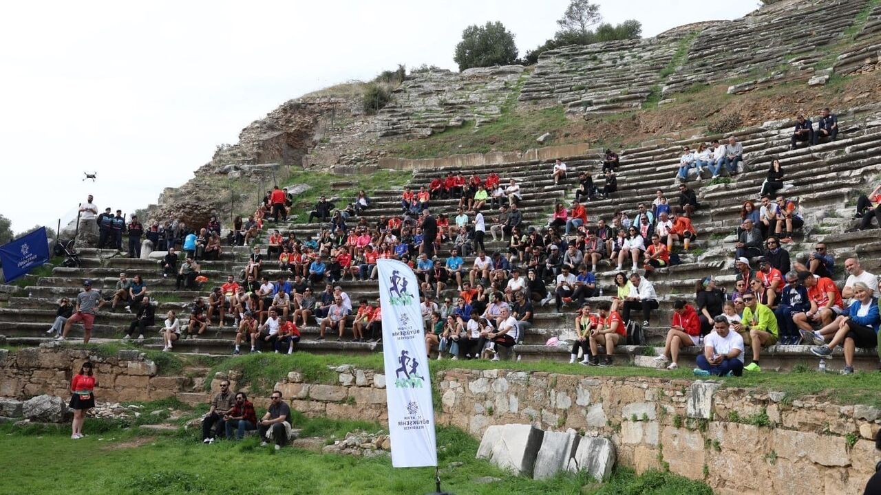 Run Nysa Koşusu Tarihin İçinde Buluşma