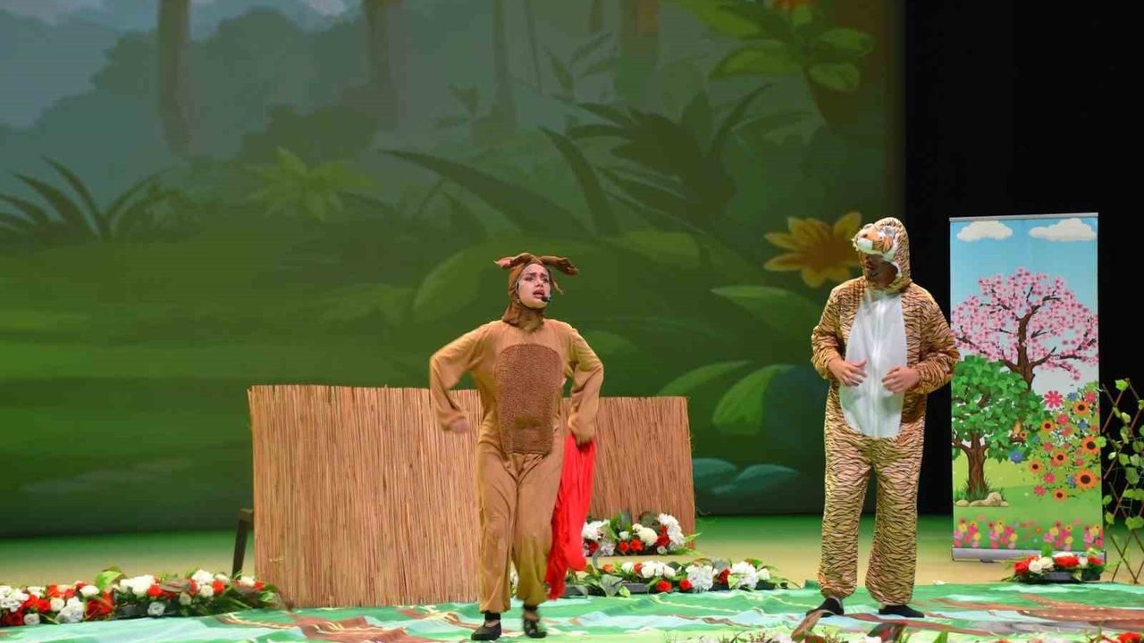 Şahinbey Belediyesi Çocuk Şenliği ile Eğlence Dolu Bir Tatil