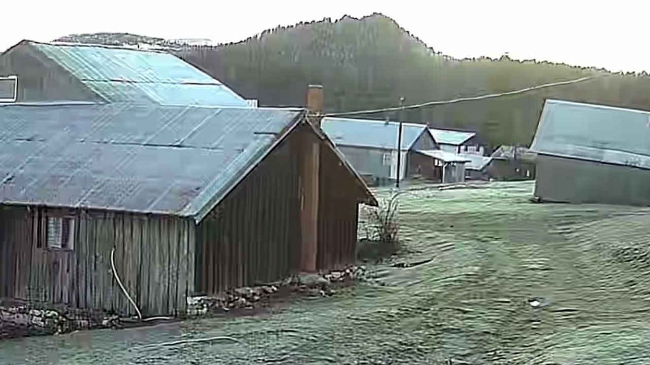 Sakarya'nın Yüksek Kesimlerinde Mevsimin İlk Karı