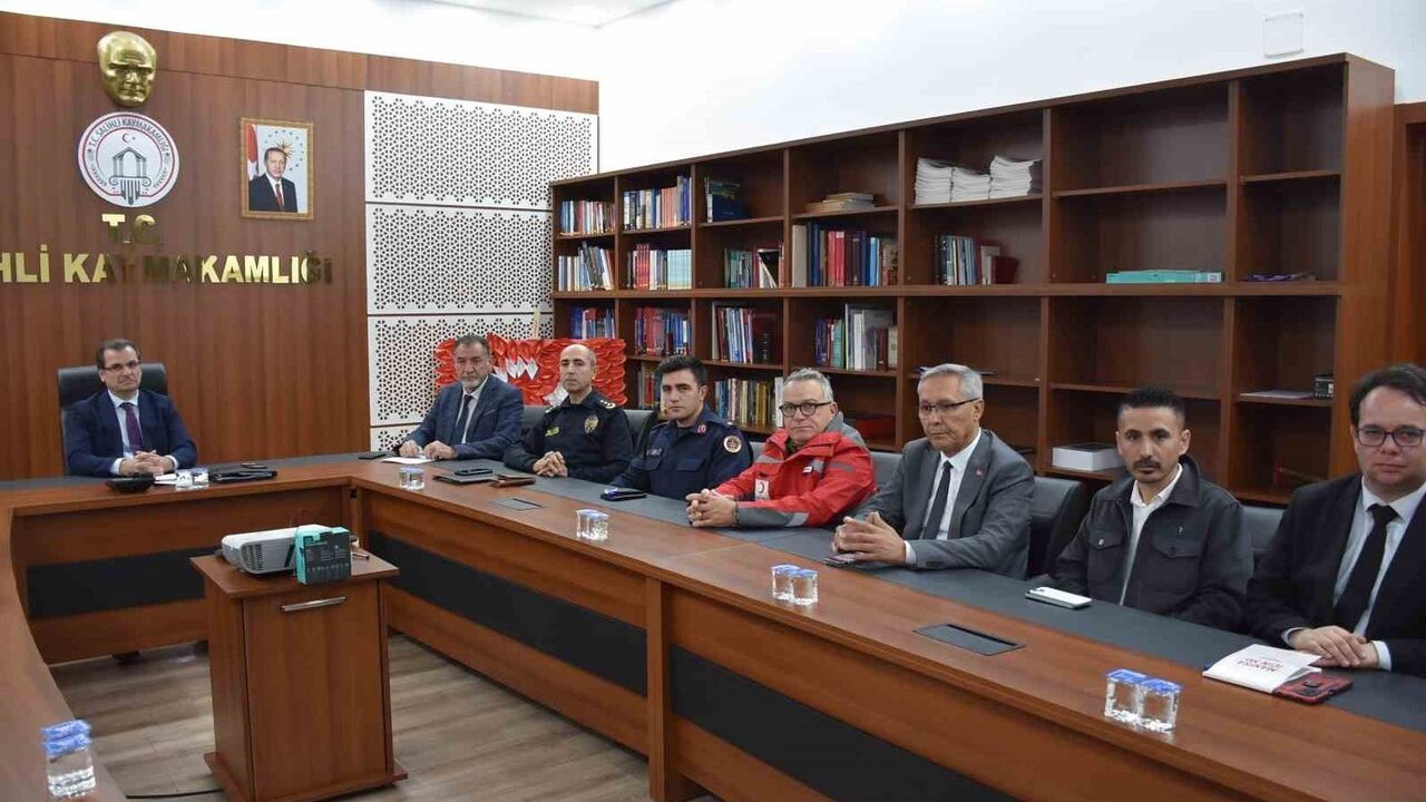 Salihli'de Kış Hazırlıkları Toplantısı Gerçekleşti