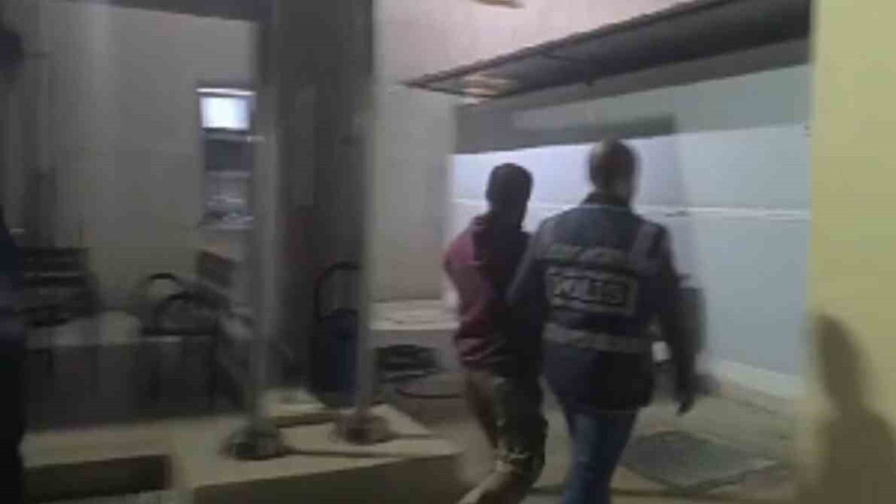 Samandağ'da Aranan Şahıs Yakalandı