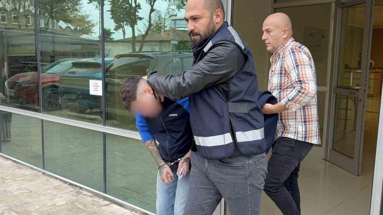 Samsun'da Cezaevi Ziyaretinden Dönen Genç Bıçaklandı, Saldırgan Tutuklandı